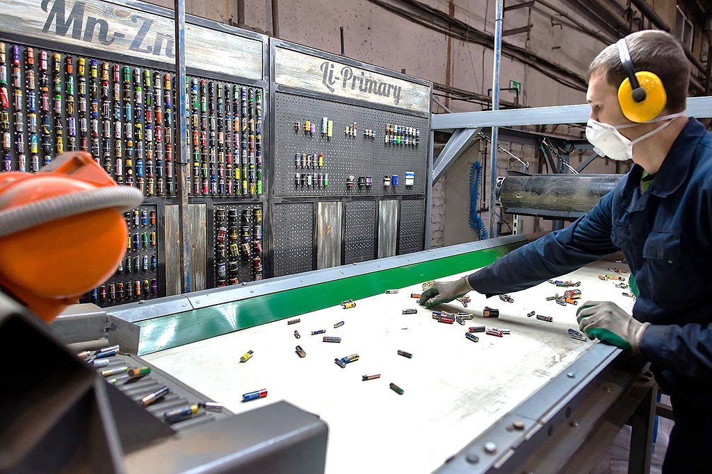 RFID Tags: A Game-Changer for Battery Recycling?
